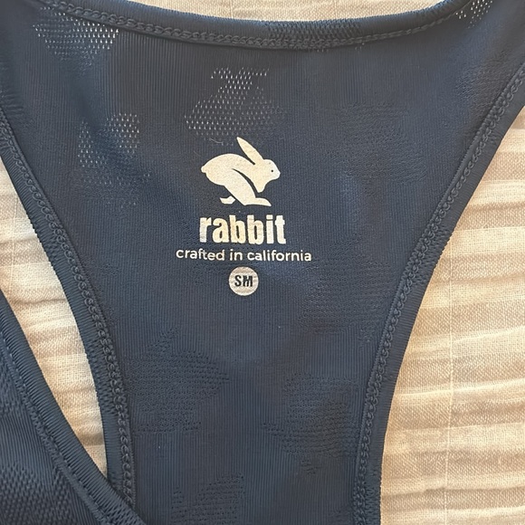 Rabbit women’s running tank - Picture 2 of 5
